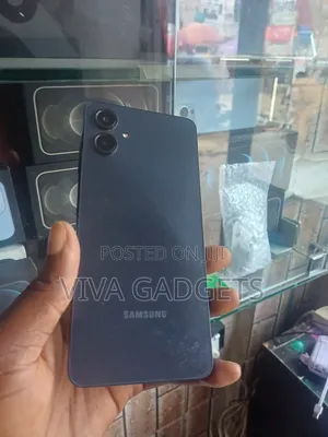 Samsung Galaxy A06 128 GB Black