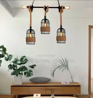 Dropping Chandelier Light