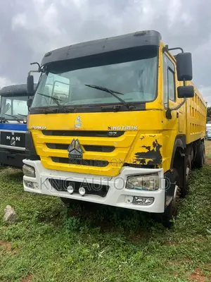 Howo Tipper 12tyre Truck