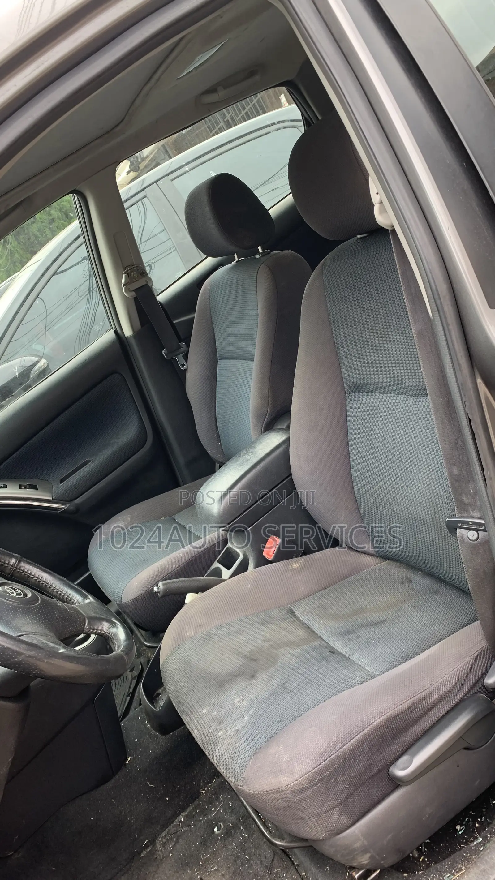 Toyota Matrix 2007 Gray