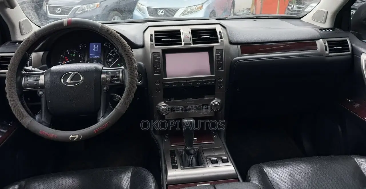 Lexus GX 2015 Silver