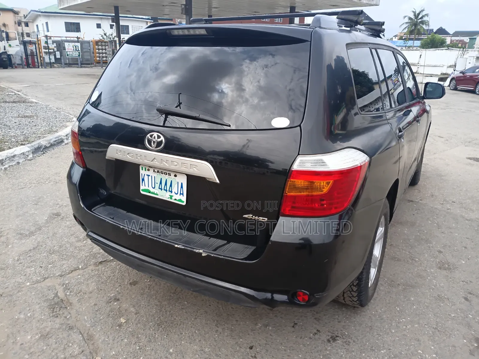 Toyota Highlander Base 2010 Black