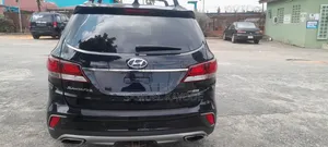 Hyundai Santa Fe Limited Ultimate AWD 2018 Black