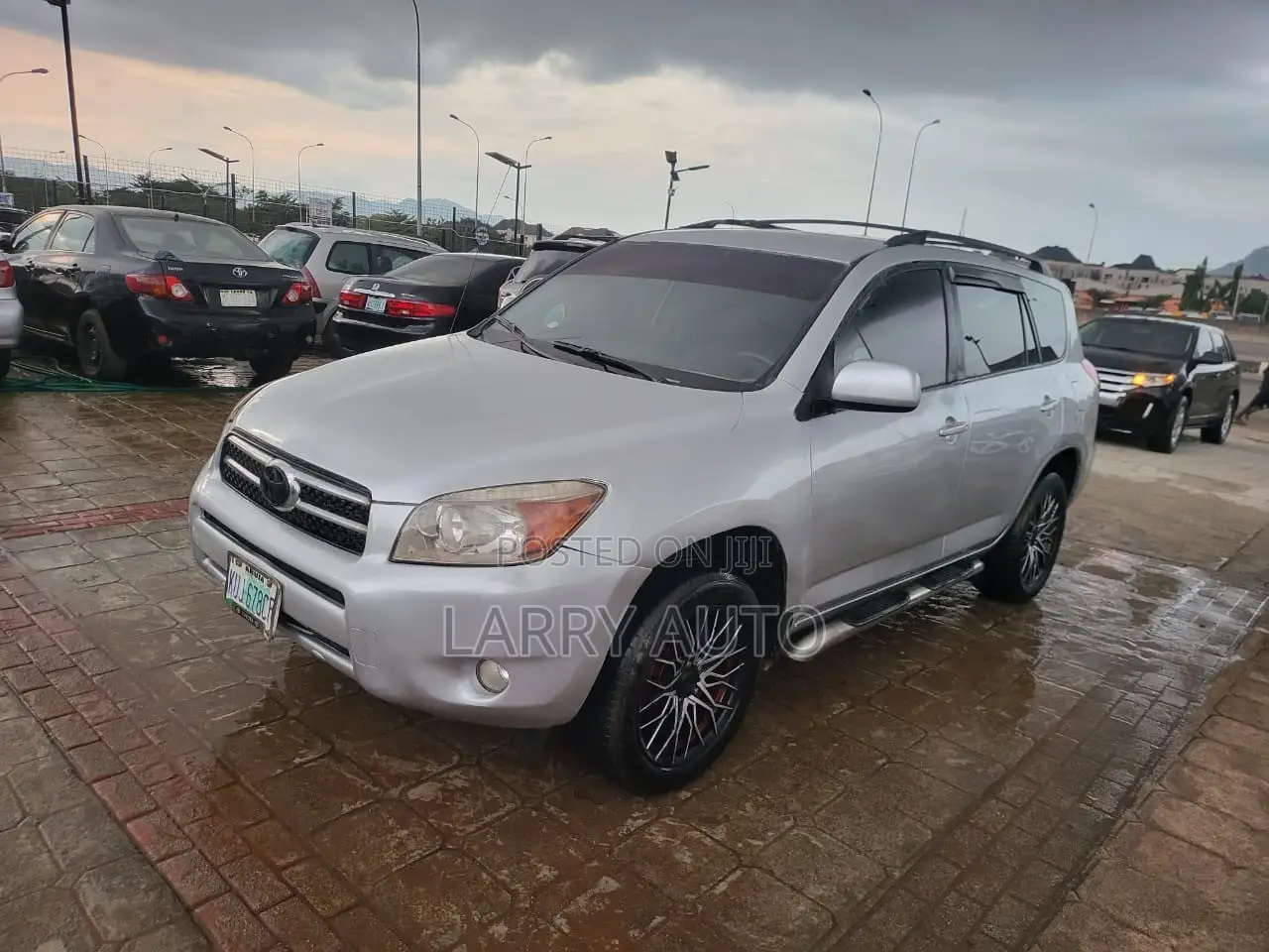 Toyota RAV4 2008 Maroon