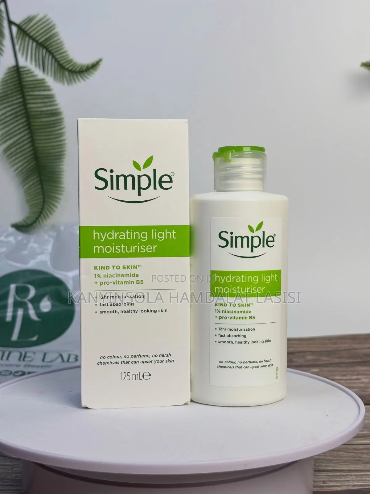 Simple Hydrating Light Moisturizer