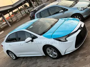 Toyota Corolla 2022 White