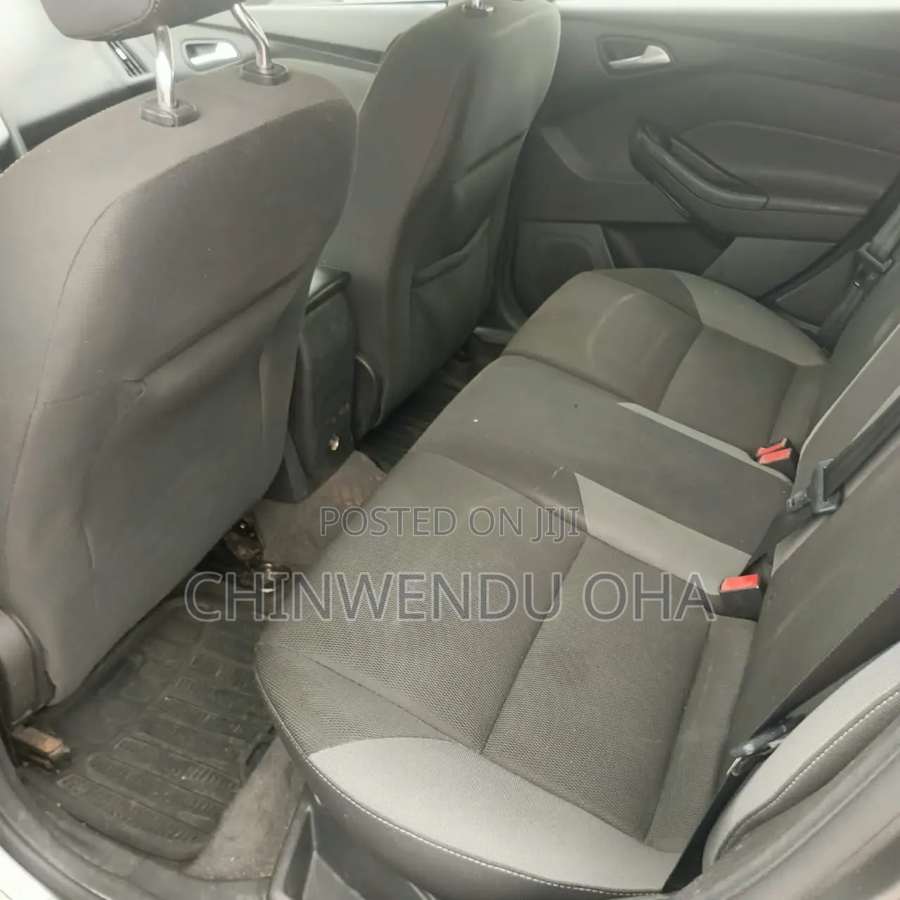 Ford Focus 2011 Gray