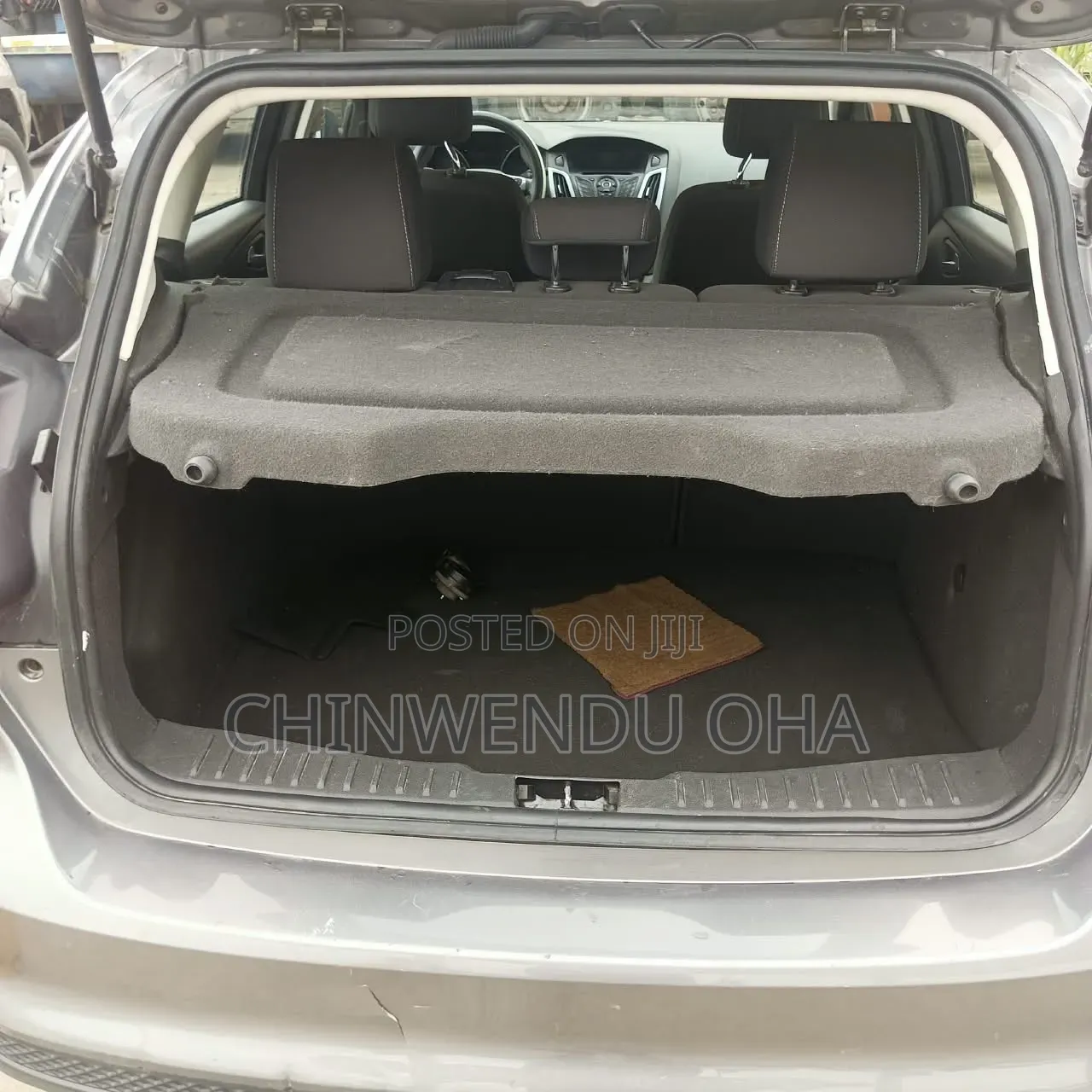 Ford Focus 2011 Gray