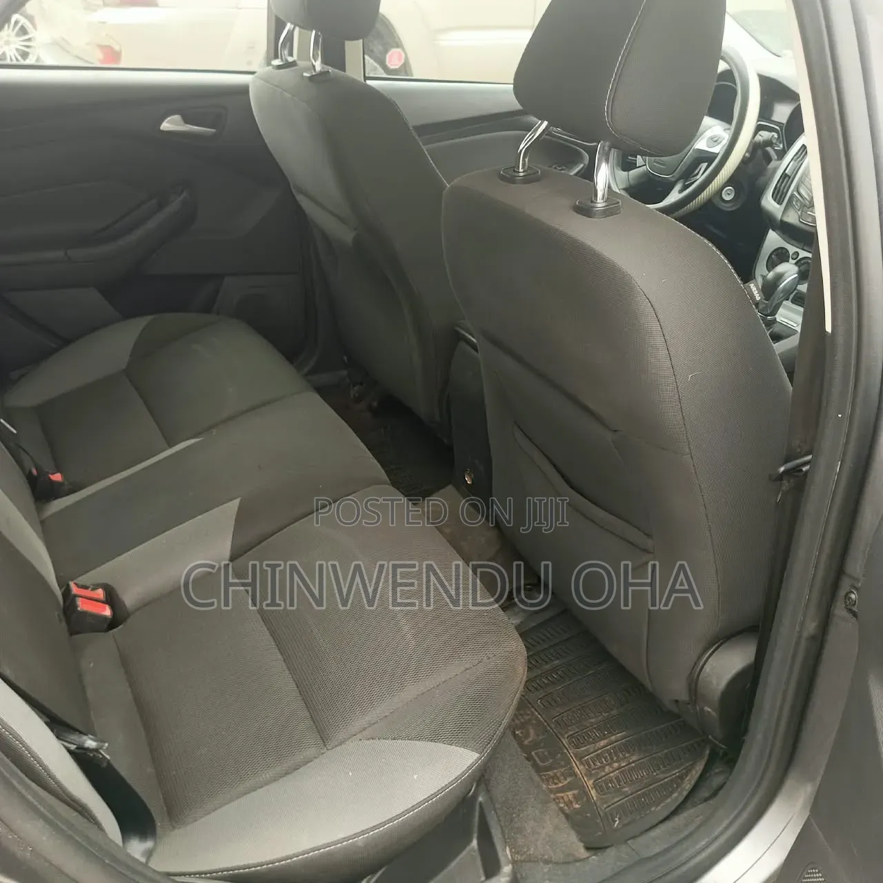 Ford Focus 2011 Gray