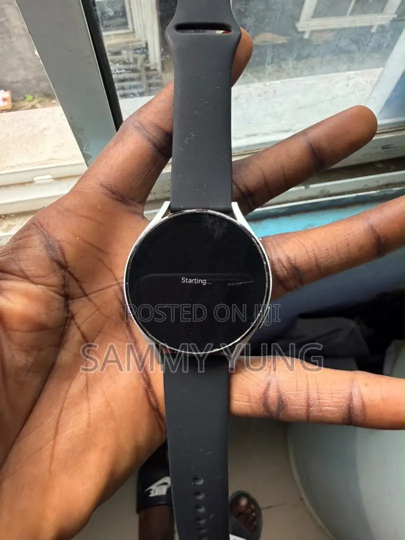Samsung Galaxy Watch 4