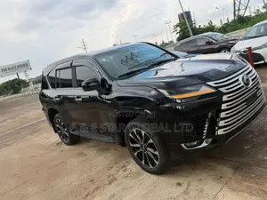 Lexus LX 570 AWD 2013 Black