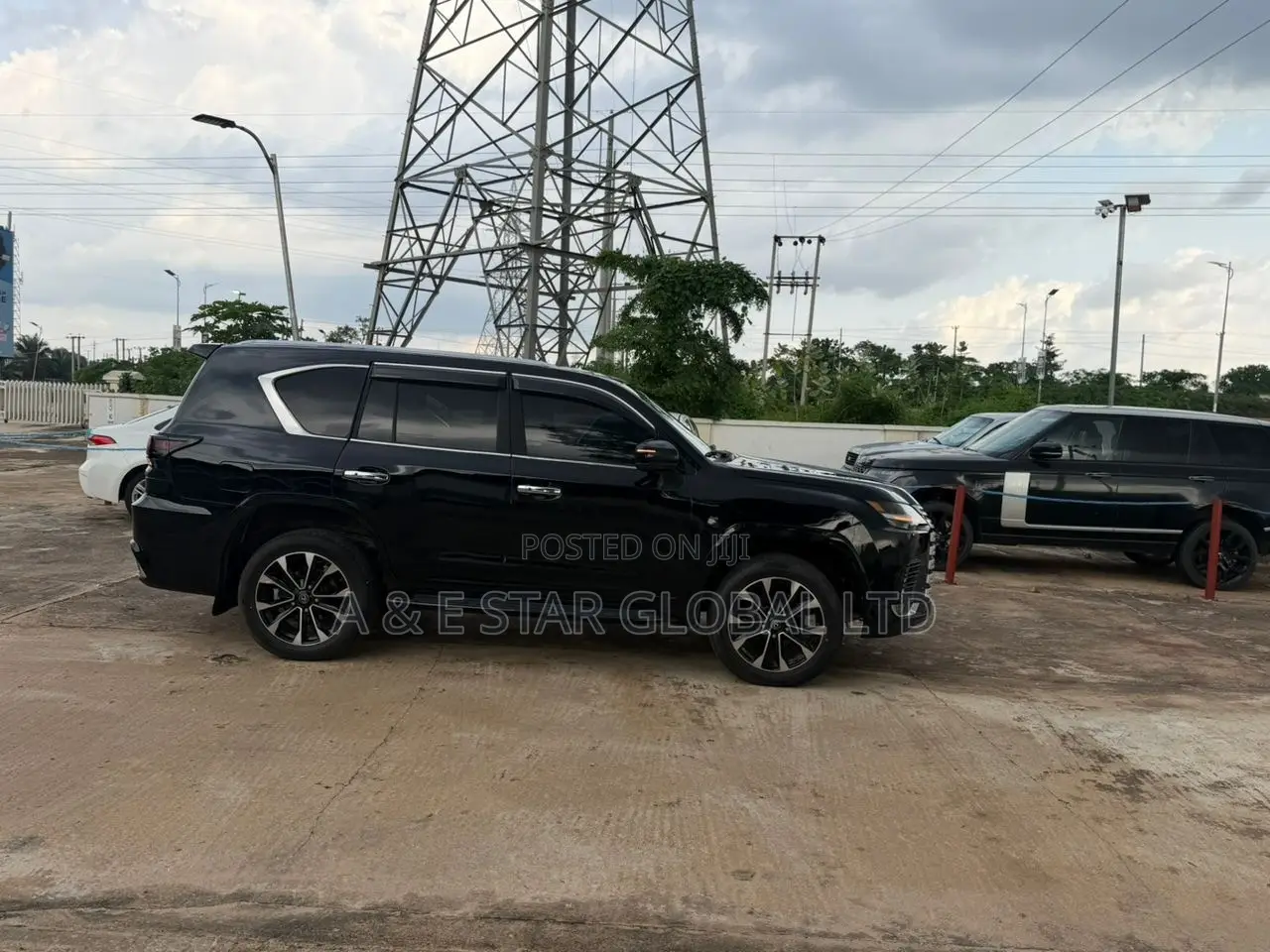 Lexus LX 570 AWD 2013 Black