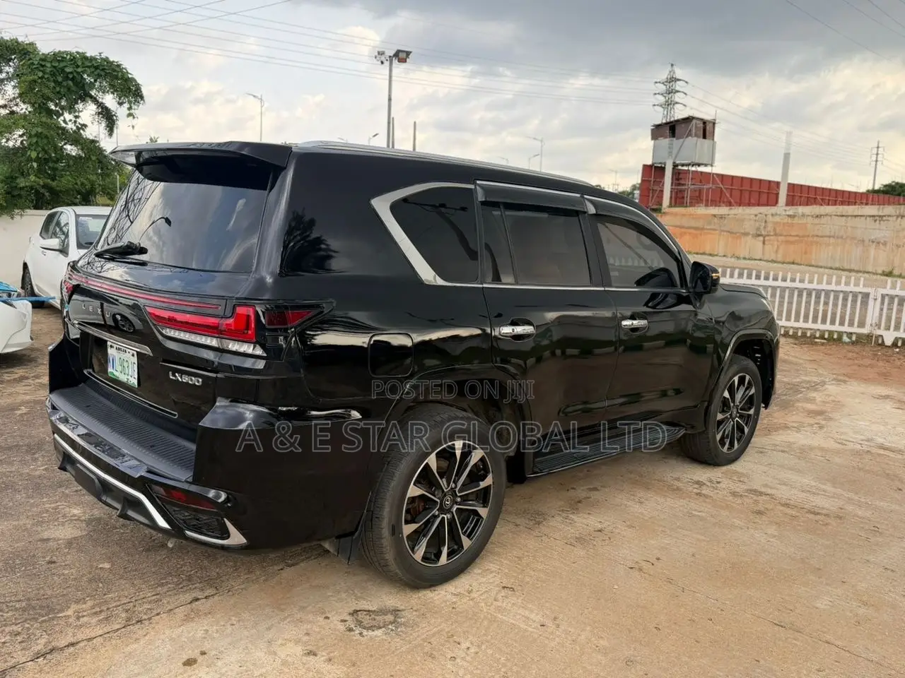 Lexus LX 570 AWD 2013 Black