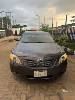 Toyota Camry LE 4dr Sedan (2.4L 4cyl 5A) 2007 Gray