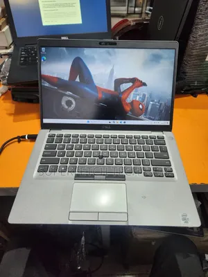 Laptop Dell Latitude 5410 16GB Intel Core i7 SSD 256GB