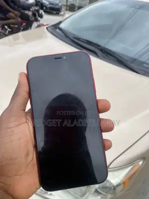 Apple iPhone XR 128 GB Red