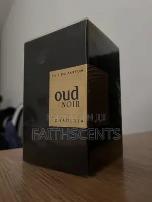 Oud Noir Perfume