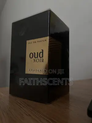 Oud Noir Perfume