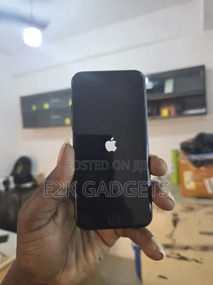 Apple iPhone 7 32 GB Black