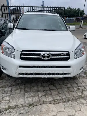 Toyota RAV4 Limited V6 4x4 2007 White