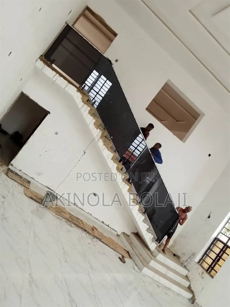 Aluminum Window,hand Railings and Glass Work