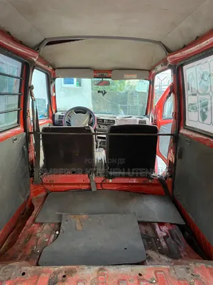 Mitsubishi L300 1998 White