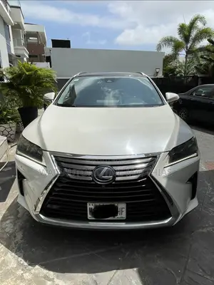 Lexus RX 450H AWD 2019 White