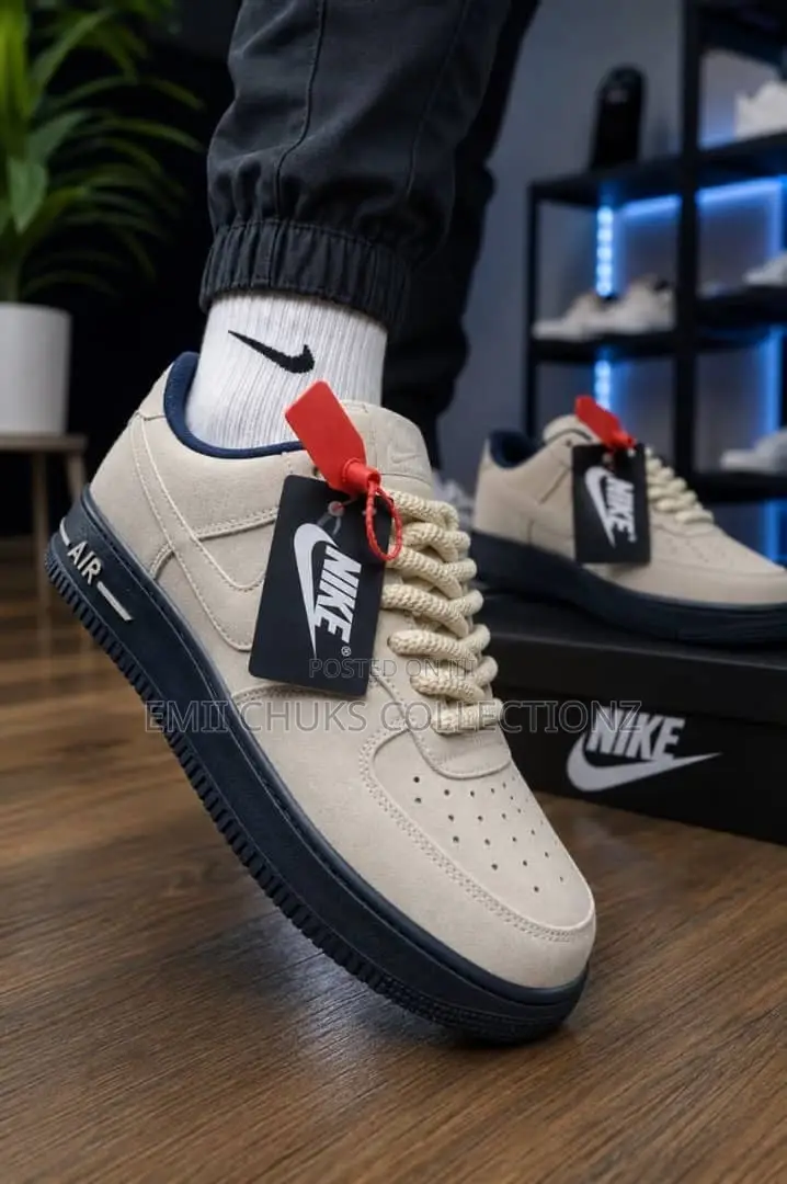 Nike Air Max (Suede)