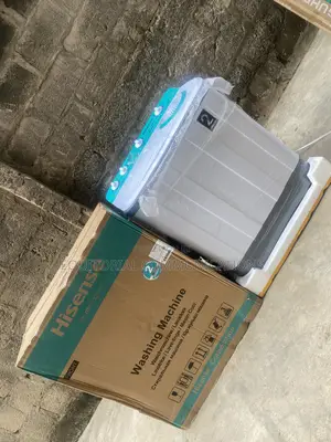 Hisense 11kg Manual Twin Tub Laundry Appliance