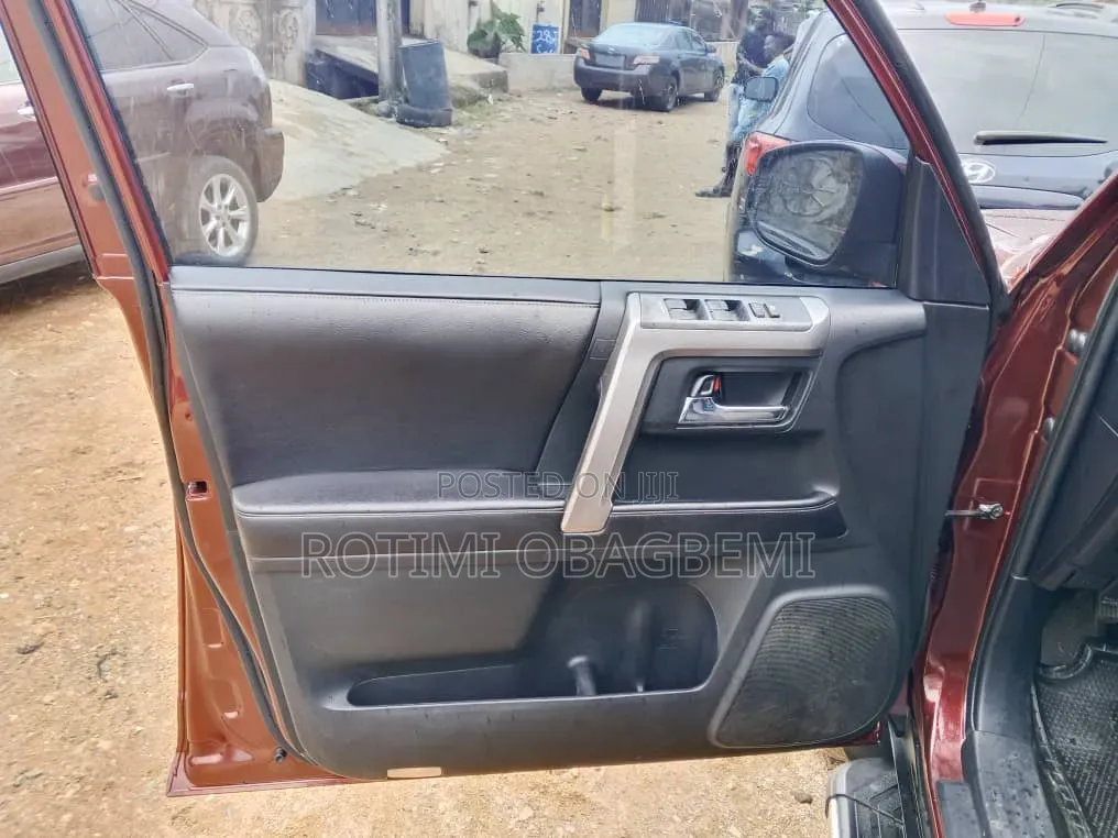 Toyota 4-Runner 2016 Brown
