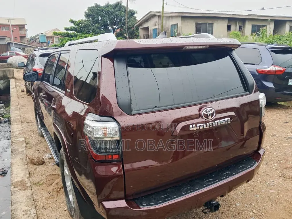 Toyota 4-Runner 2016 Brown