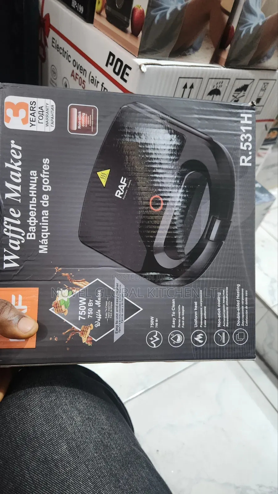 Raf Waffle Maker