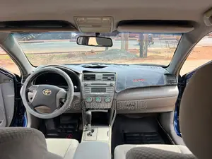 Toyota Camry 2010 Blue