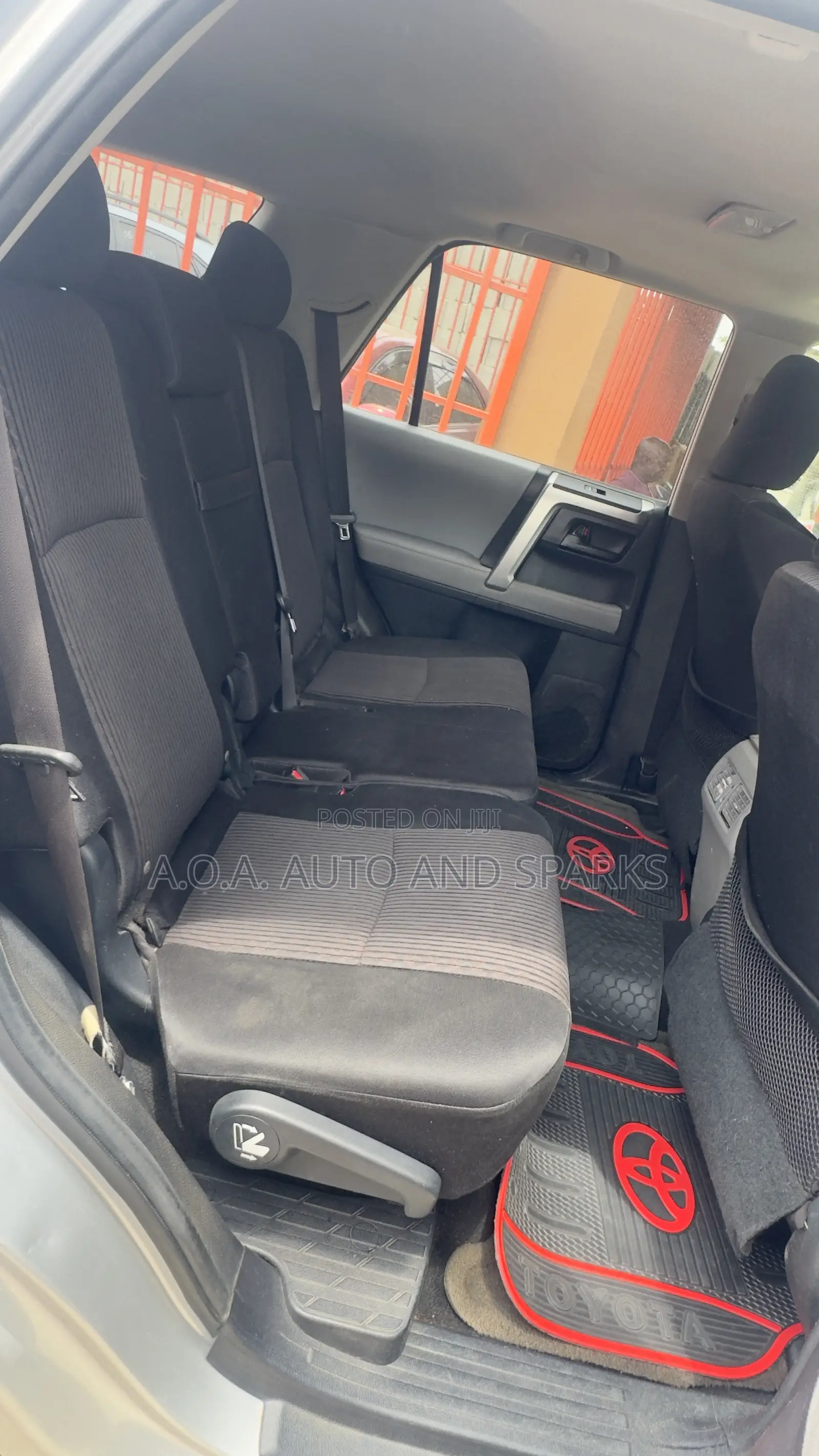 Toyota 4-Runner 2011 Silver