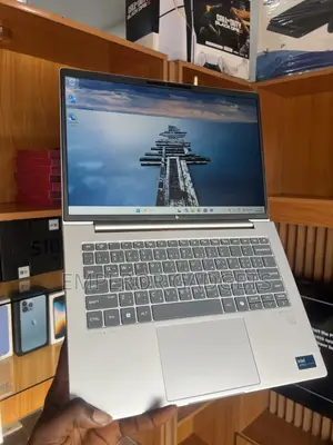 Laptop HP EliteBook 640 G11 32GB Intel Core Ultra 7 SSD 512GB