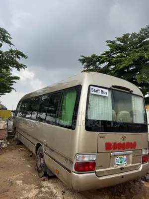 Toyota Coaster 2008 Gold