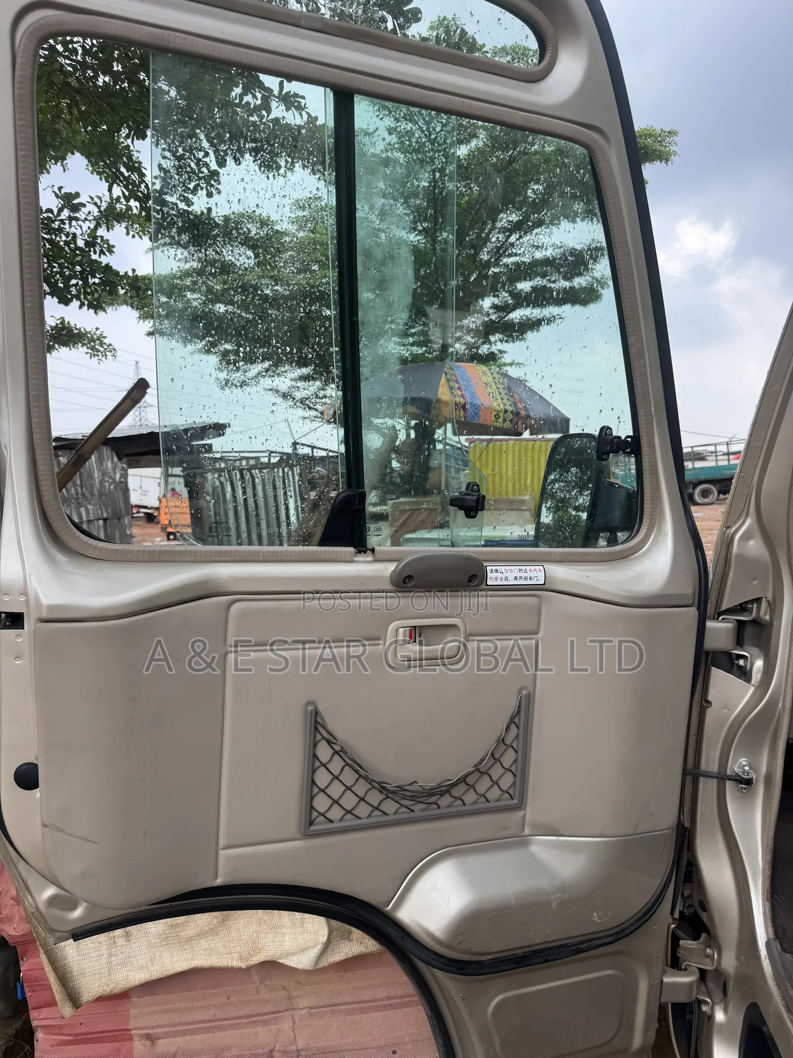 Toyota Coaster 2008 Gold
