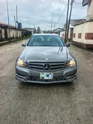 Mercedes-Benz C300 2013 Silver