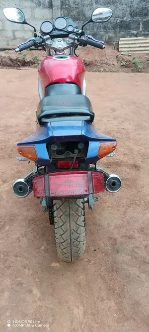 Kawasaki 1992 Red