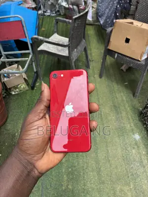 Apple iPhone SE (2022) 64 GB Red