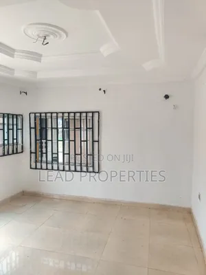 1bdrm Room & Parlour in Graceland Estate, Akure for rent