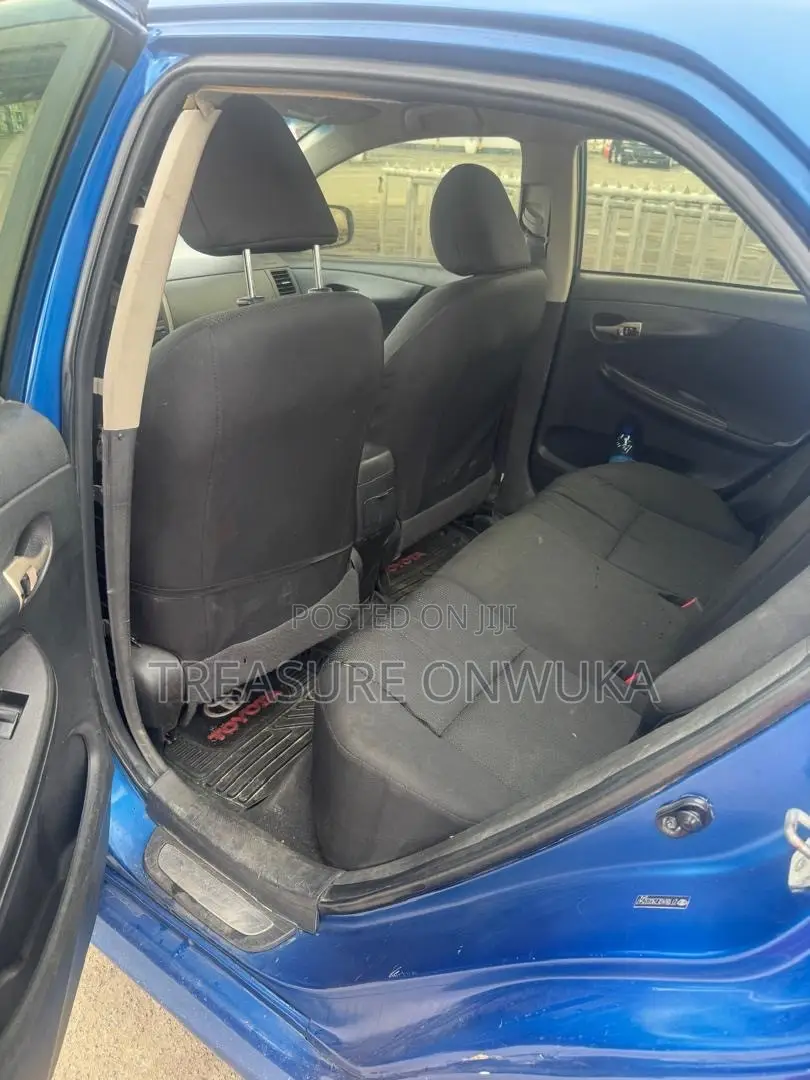 Toyota Corolla 2009 Blue