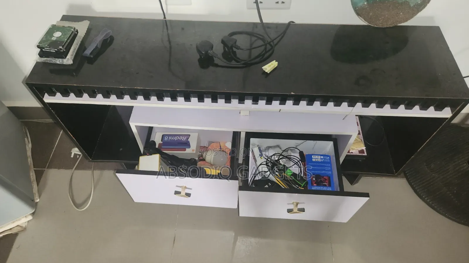 TV Stand/Mount