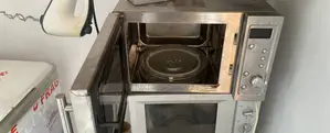 Compact Powerful Microwave – Perfect for Home