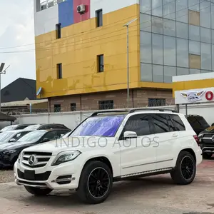 Mercedes-Benz GLK-Class 350 2011 White