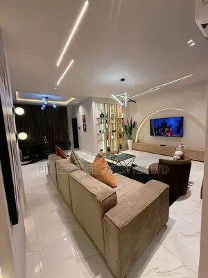 Cozy 1-Bedroom Apartment Ikate, Salem Lekki
