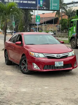 Toyota Camry 2012 Red