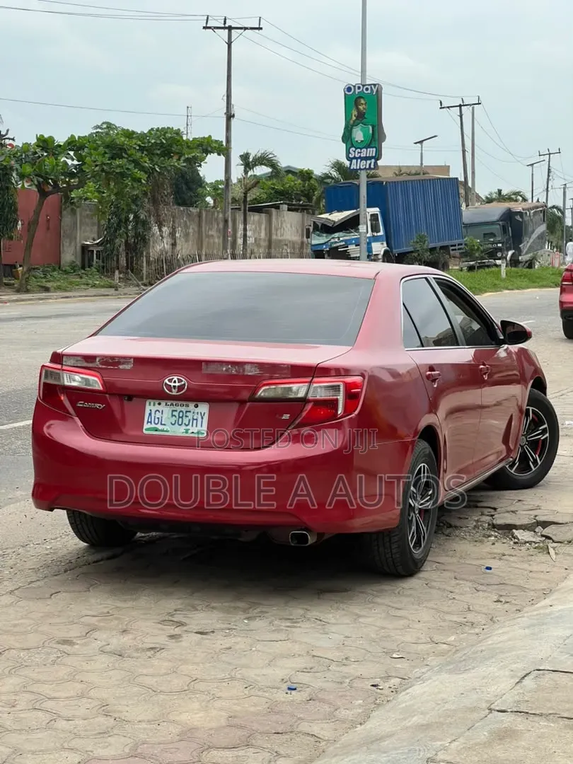 Toyota Camry 2012 Red