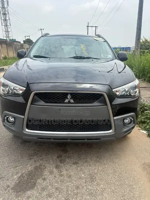 Mitsubishi Outlander 2011 Black