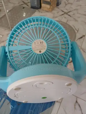 Portable Rechargeable Fan Desktop-Friendly Construction